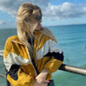 Meet your Posher, Lindsey